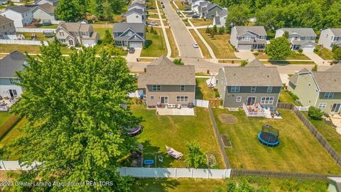 1115 Oakwood Dr, Dewitt, MI 48820 photo 28
