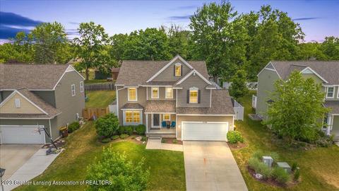 1115 Oakwood Dr, Dewitt, MI 48820
