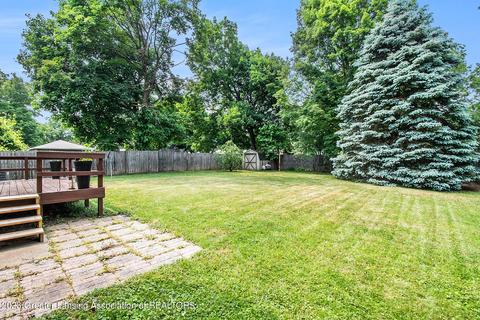 609 E Hanover St, Marshall, MI 49068 photo 32