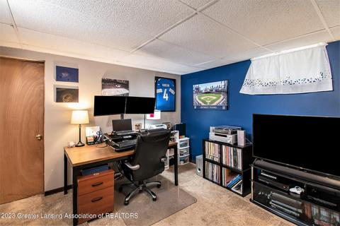 609 E Hanover St, Marshall, MI 49068 photo 19