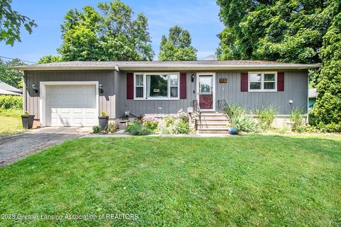 609 E Hanover St, Marshall, MI 49068