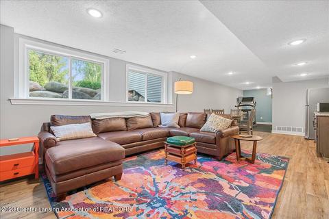 12825 Chartreuse Dr, Dewitt, MI 48820 photo 38