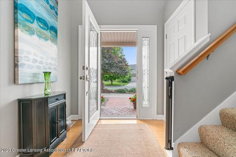 12825 Chartreuse Dr, Dewitt, MI 48820 photo 9