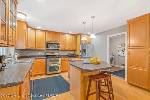 12825 Chartreuse Dr, Dewitt, MI 48820 photo 15