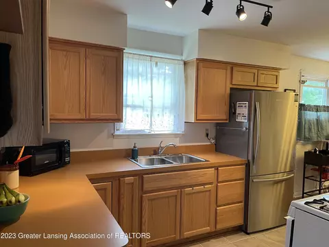 608 Turner Rd, Dewitt, MI 48820 photo 10