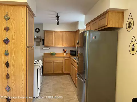 608 Turner Rd, Dewitt, MI 48820 photo 11