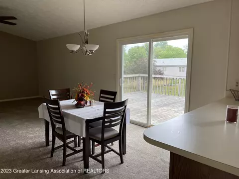 338 Bronco Way, Lansing, MI 48917 photo 6