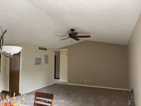 338 Bronco Way, Lansing, MI 48917 photo 7