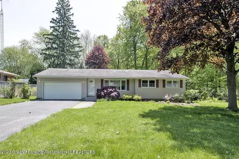 3417 Josephine Ln, Mason, MI 48854