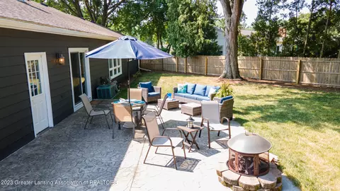 4070 Driftwood Dr, Dewitt, MI 48820 photo 22