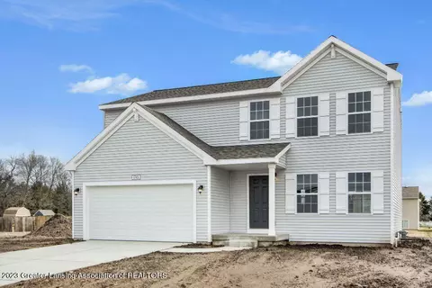 4467 Sunset Dr, Potterville, MI 48876