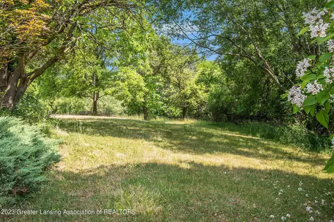 1633 E Clark Rd, Lansing, MI 48906 photo 32