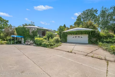 1633 E Clark Rd, Lansing, MI 48906 photo 5