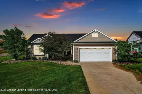 408 Haley Ct, Laingsburg, MI 48848