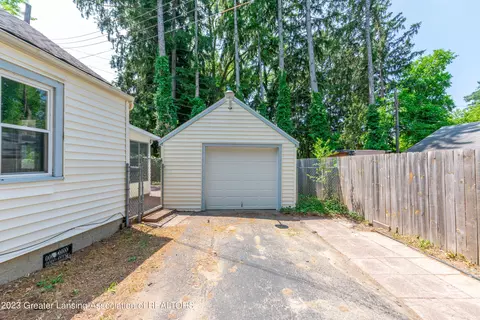 722 Hunter Blvd, Lansing, MI 48910 photo 27