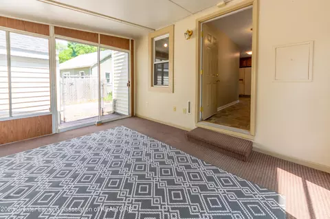 722 Hunter Blvd, Lansing, MI 48910 photo 22