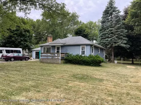 825 Robins Rd, Lansing, MI 48917 photo 2