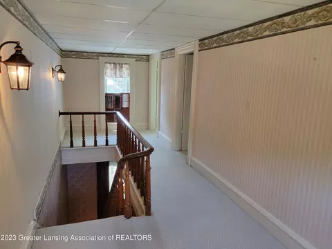 209 E Walker St, Saint Johns, MI 48879 photo 30