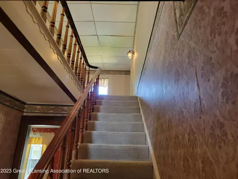 209 E Walker St, Saint Johns, MI 48879 photo 28