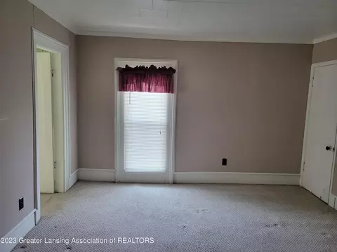 209 E Walker St, Saint Johns, MI 48879 photo 36