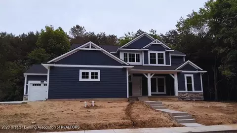 2670 Navigator Ln, Lansing, MI 48911