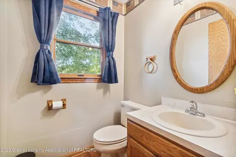 12272 Pine Ridge Dr, Perry, MI 48872 photo 19