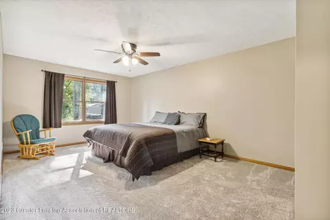 12272 Pine Ridge Dr, Perry, MI 48872 photo 20