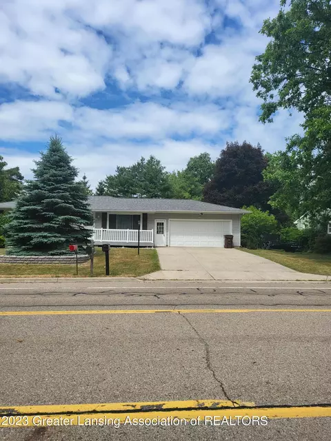 11325 Nixon Rd, Grand Ledge, MI 48837
