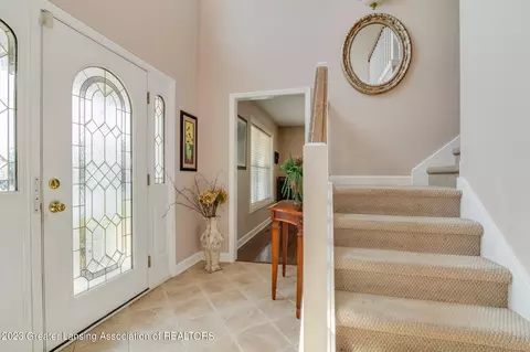 Entry Way - 5101 Curtice Rd, Mason, MI 48854 photo 1 of 3