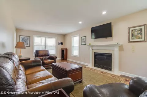 Living - 5101 Curtice Rd, Mason, MI 48854 photo 1 of 6
