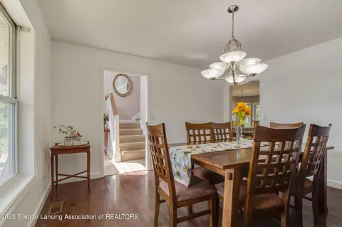 Dining - 5101 Curtice Rd, Mason, MI 48854 photo 1 of 5