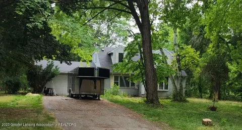 2001 W Stoll Rd, Dewitt, MI 48820