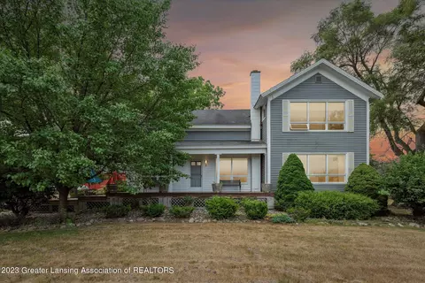 15595 Howe Rd, Portland, MI 48875