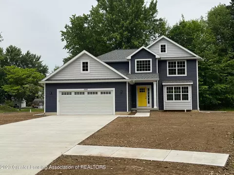 564 W Wildwood Dr, Owosso, MI 48867