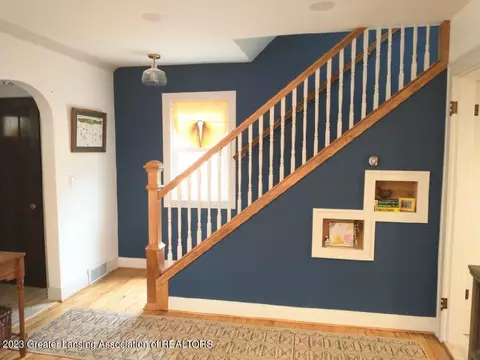 1210 E Hazel St, Lansing, MI 48912 photo 6