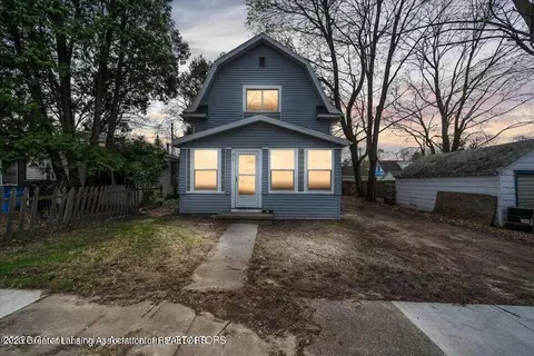 812 E Kenwood Ave, Lansing, MI 48910