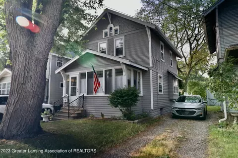 530 Isbell St, Lansing, MI 48910