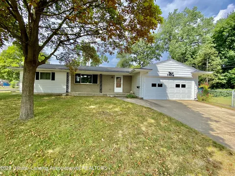 3624 Wilson Ave, Lansing, MI 48906