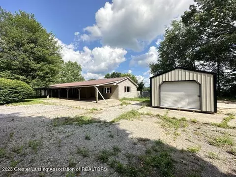 1882 Murray Rd, Dansville, MI 48819