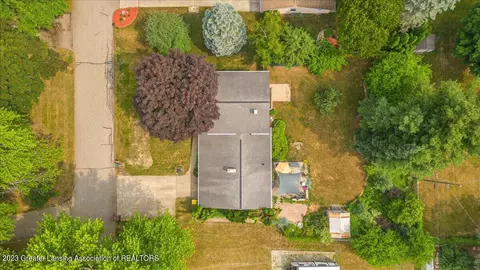 607 Devon Dr, Eaton Rapids, MI 48827 photo 35