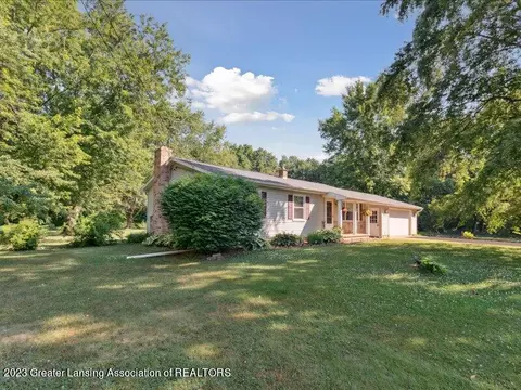 7720 Hall Rd, Bellevue, MI 49021 photo 2