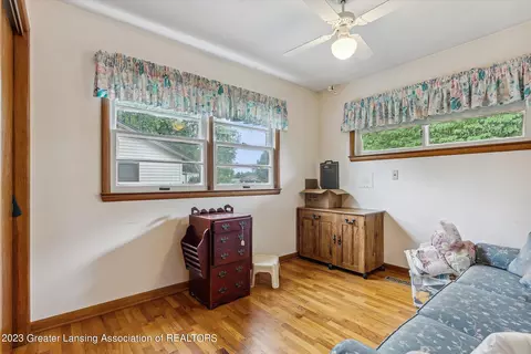 514 Leland Pl, Lansing, MI 48917 photo 23