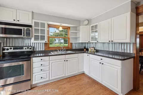 3390 E Howe Rd, Dewitt, MI 48820 photo 17