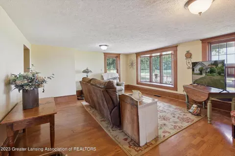 3390 E Howe Rd, Dewitt, MI 48820 photo 10