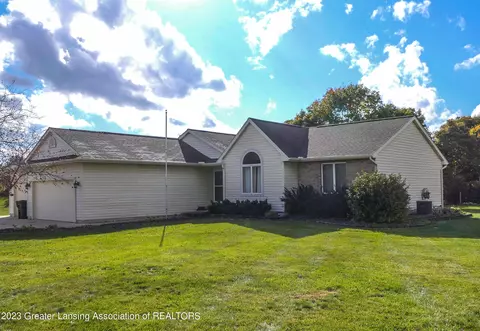 4024 S Dewitt Rd, Saint Johns, MI 48879