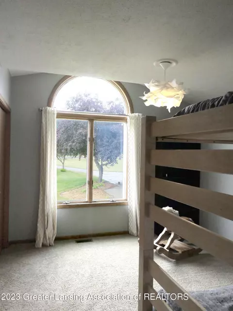 4024 S Dewitt Rd, Saint Johns, MI 48879 photo 23