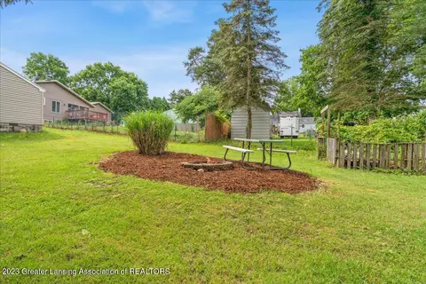 3528 Aurelius Rd, Lansing, MI 48910 photo 28