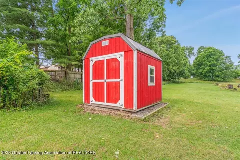 3528 Aurelius Rd, Lansing, MI 48910 photo 27