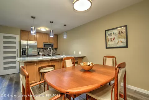3627 E Meadows Ct, Okemos, MI 48864 photo 13