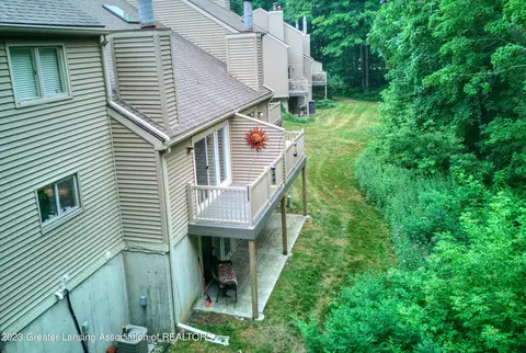 3627 E Meadows Ct, Okemos, MI 48864 photo 45